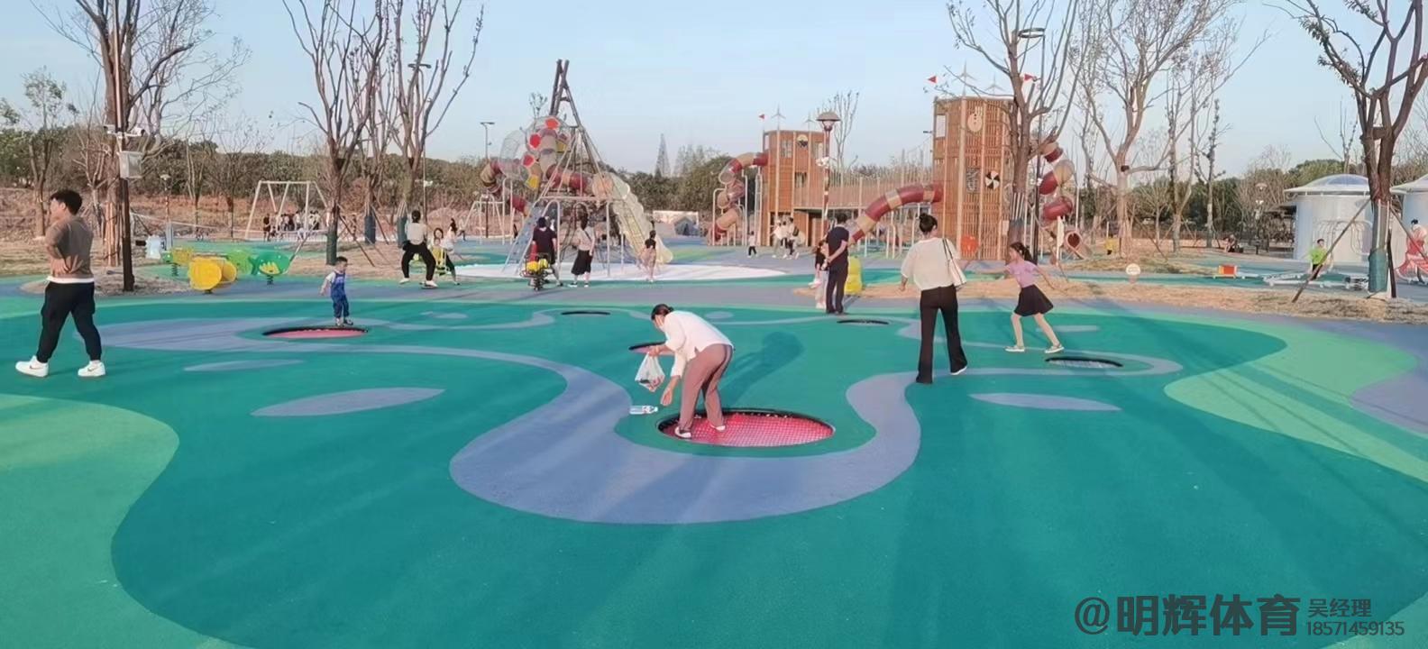 错那公园跑道是用什么材料做成的